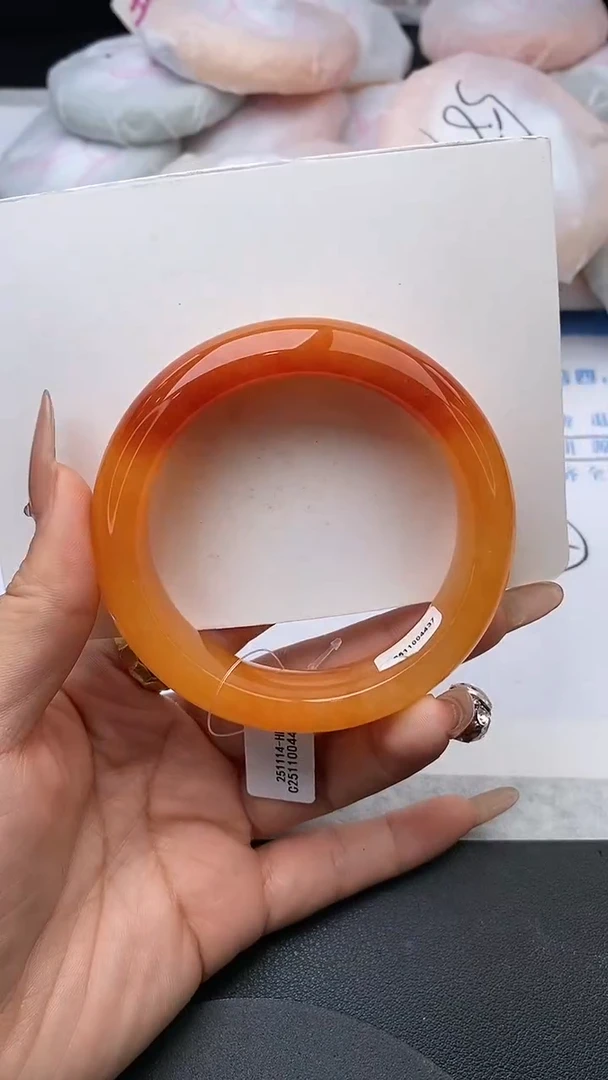 未镶嵌手镯石英质玉w22-HHB58+