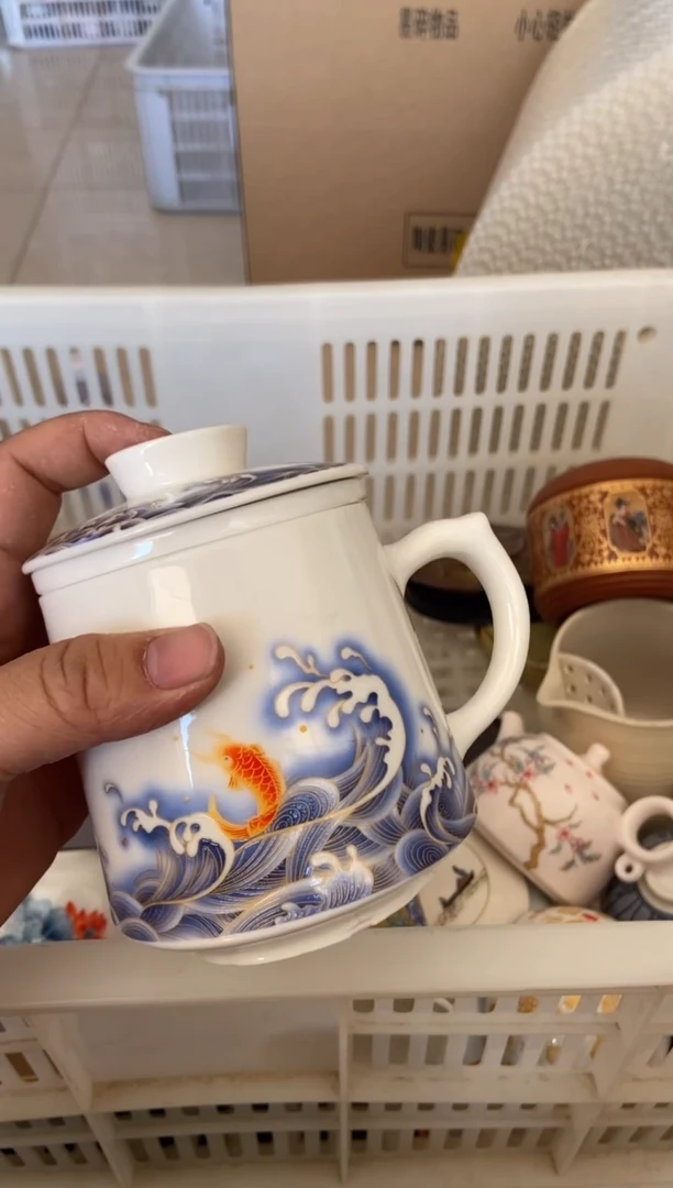 杯无运费险有瑕疵的摄影的产品有使用过的痕迹有点脏介意勿拍