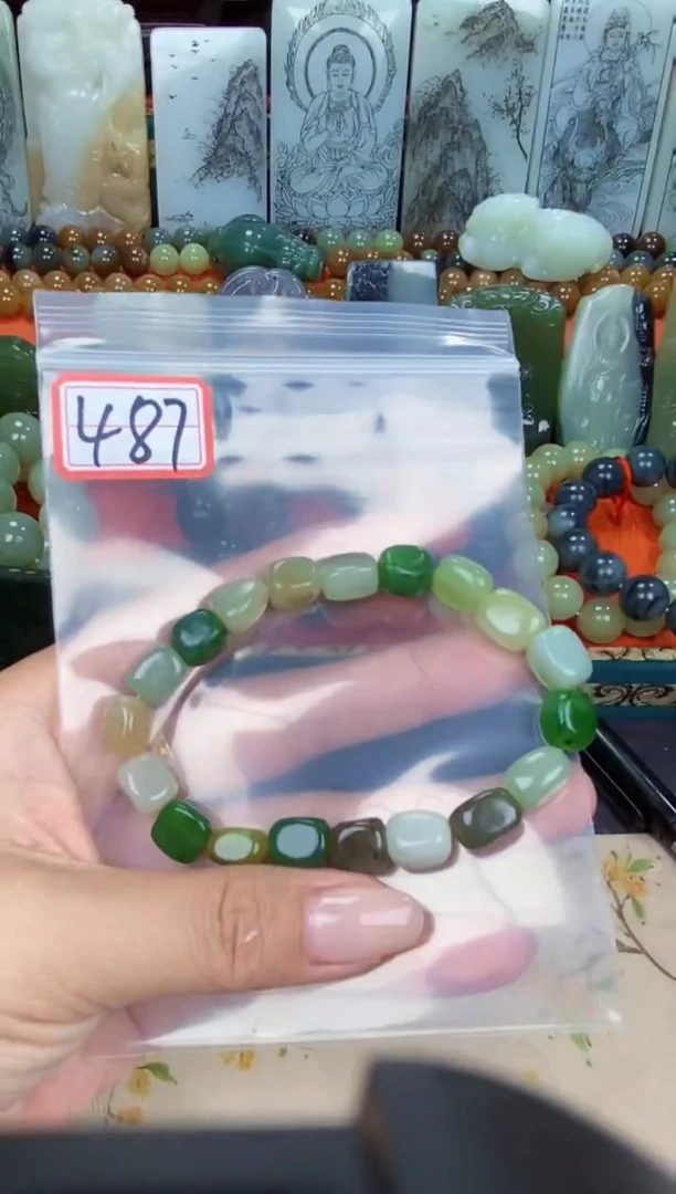 和田玉未镶嵌颈饰和田玉