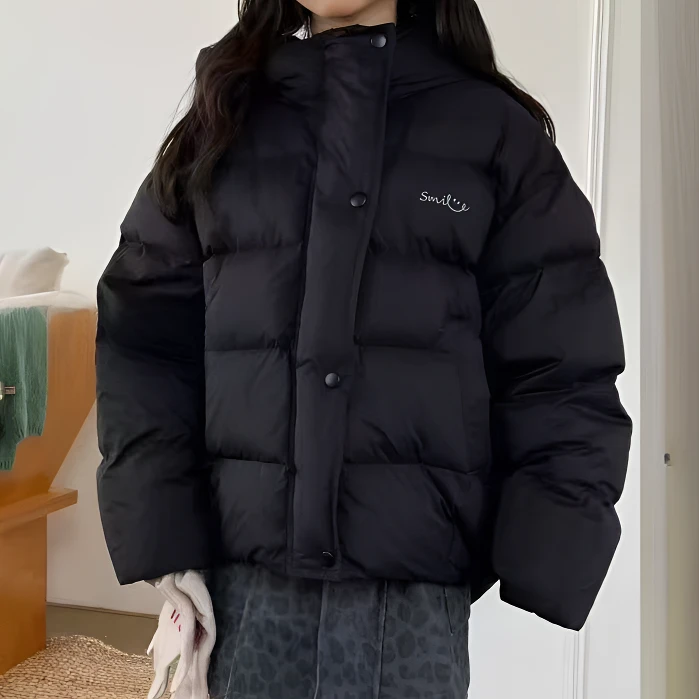 特2025新款女童冬季加厚蓬松笑脸图案羽绒服1117