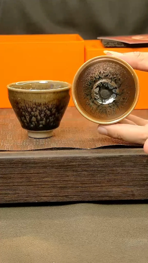茶盏279=。。。。。。。