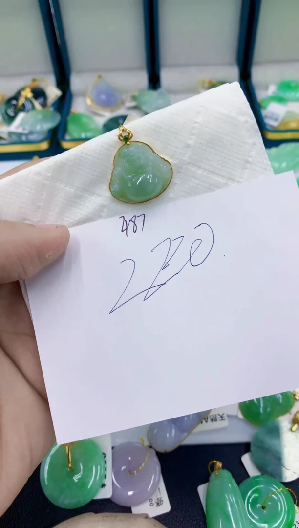 颈饰18K金镶嵌翡翠琴**欢11111111