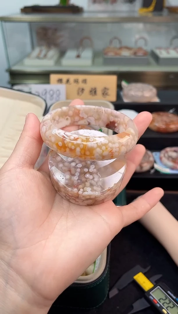 未镶嵌手镯石英质玉62圈口（赠品镯心）36009313