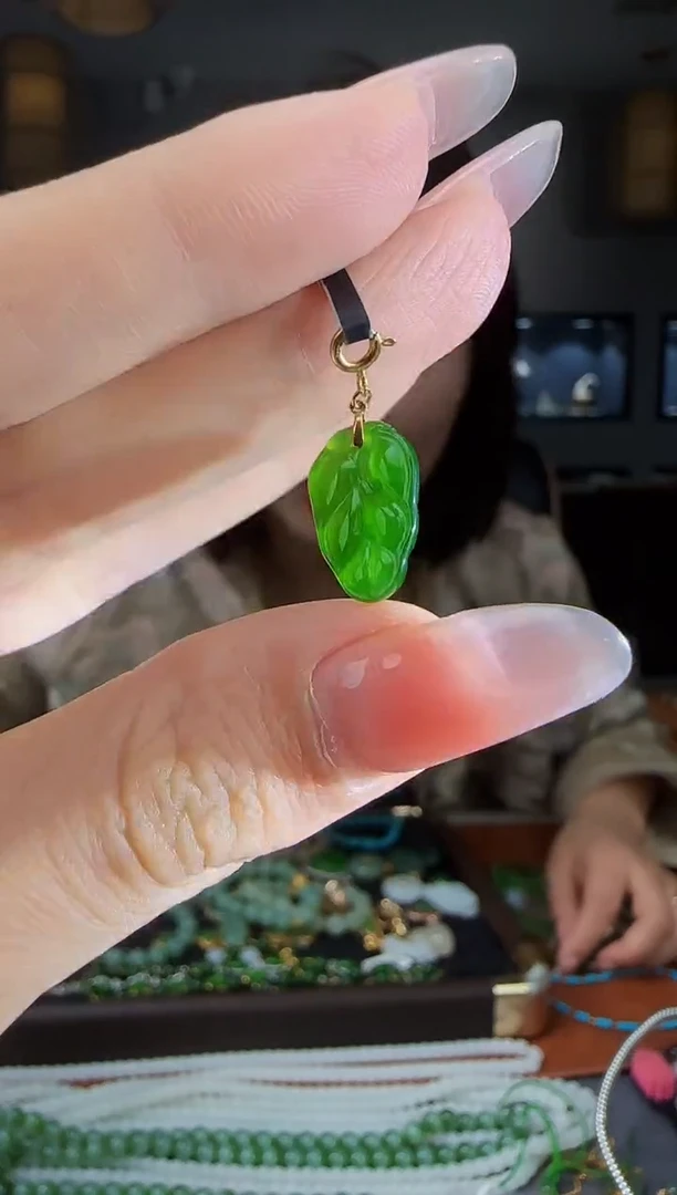 吊坠(不含链)18K金镶嵌和田玉1