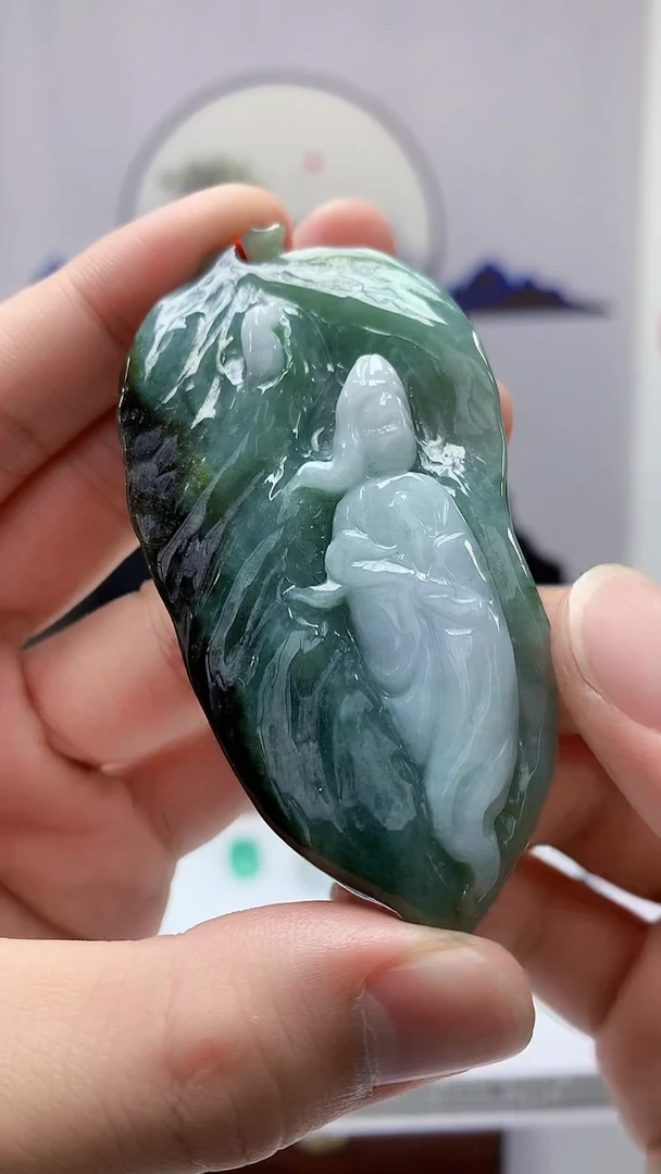 【闪购商品】定制翡翠未镶嵌4852bb-毛货挂件62