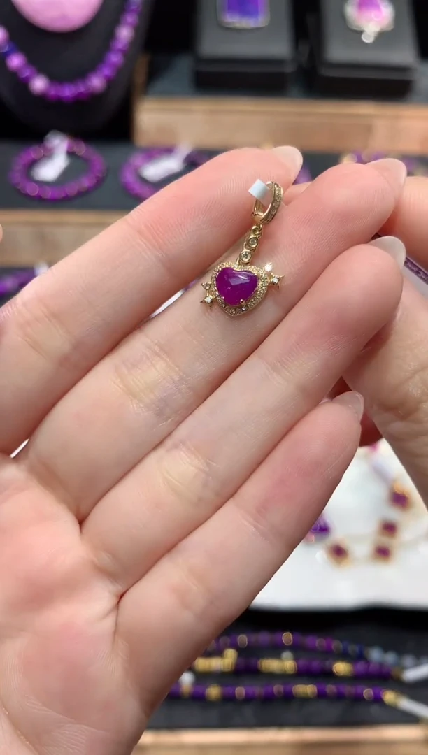 苏纪石（舒俱来）18K金镶嵌.吊坠