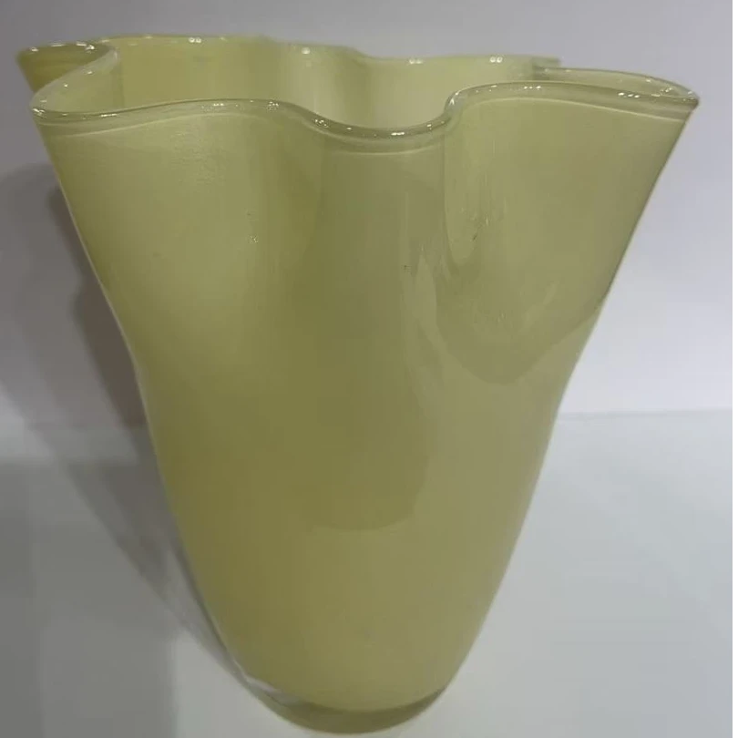 S外贸孤品黄色白菜花瓶