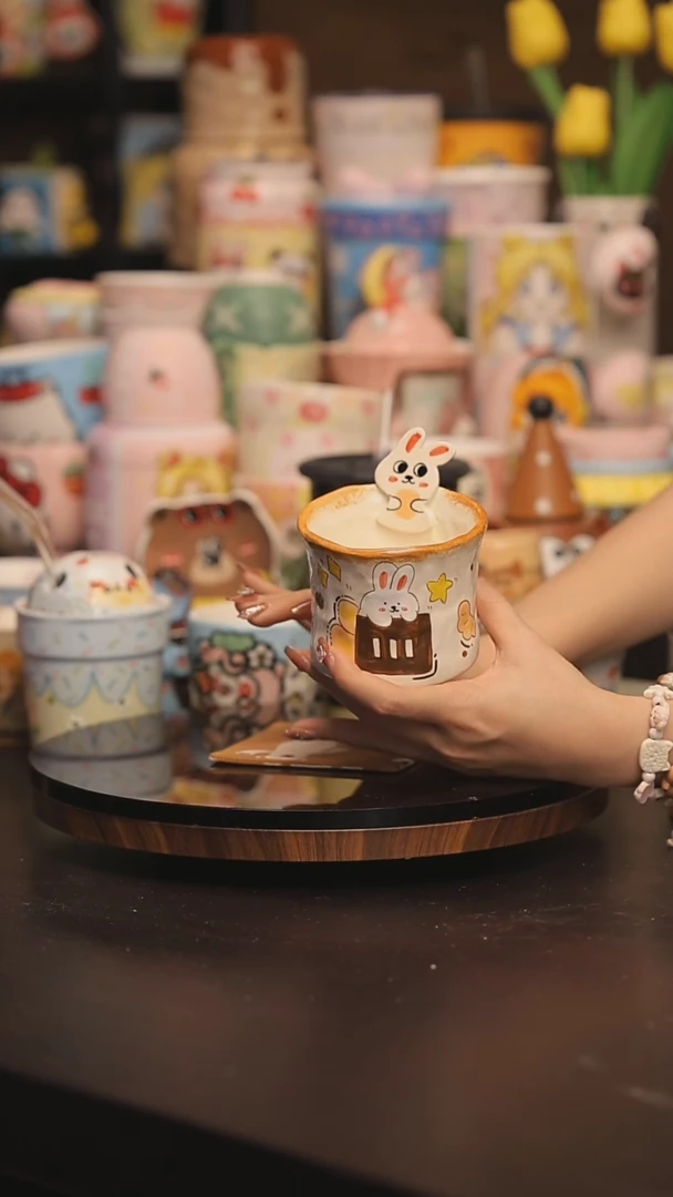 景德镇釉下彩绘设计师款式陶瓷