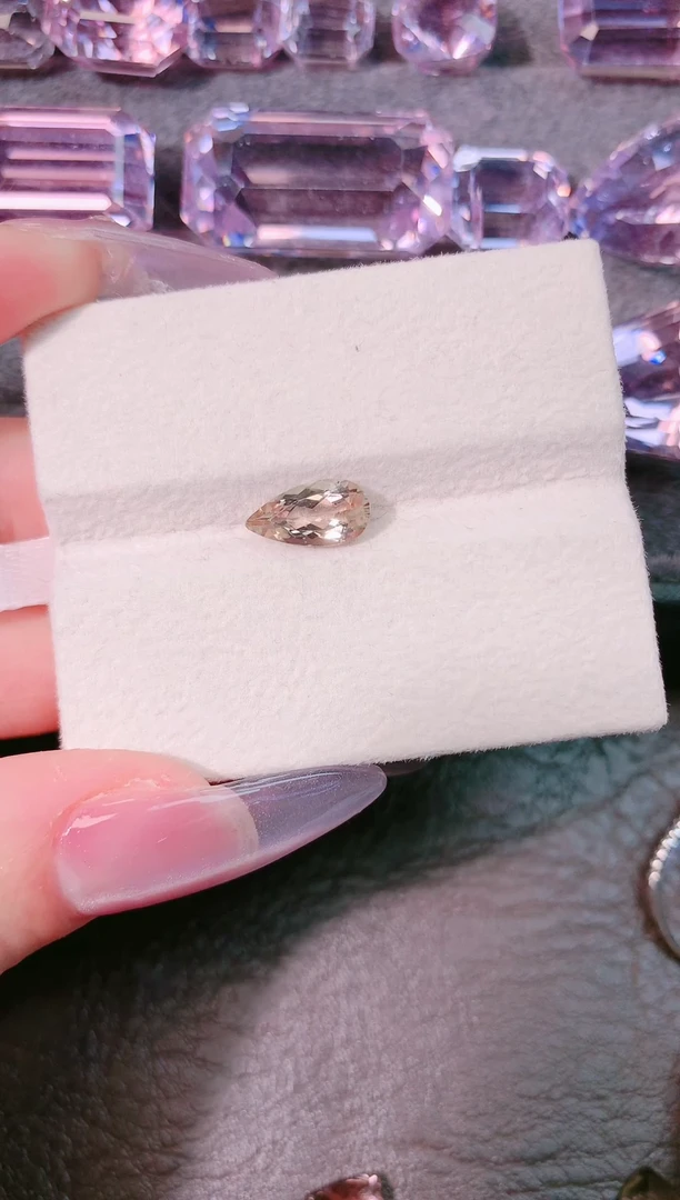 未镶嵌珠宝半成品碧玺天然碧玺裸石1.95ct