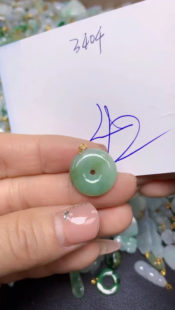 【闪购商品】翡翠挂件18K金镶嵌 天然翡翠A货