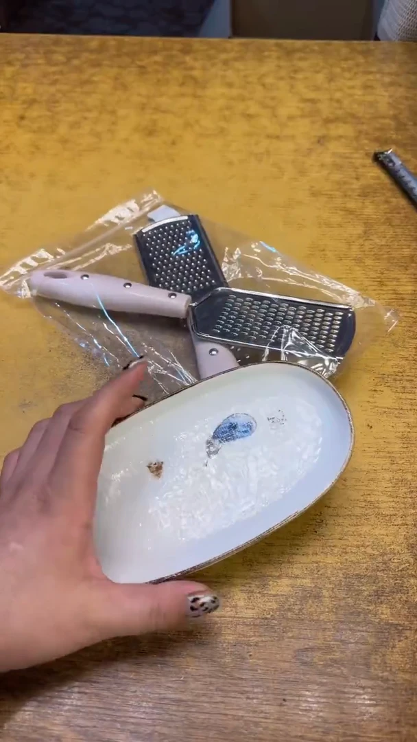 瓷器瓷器瑕疵破破104
