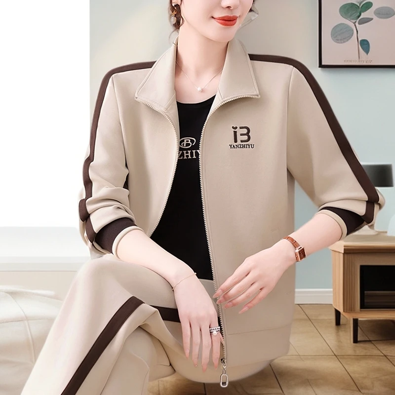 中老年运动套装女春秋季2025新款宽松洋气中年人立领卫衣跑步服潮