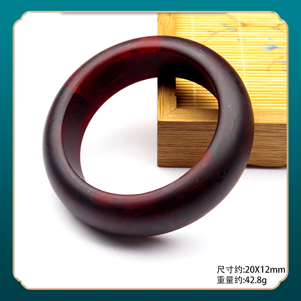 HY938时尚精品气质百搭款手镯（多样性发一）