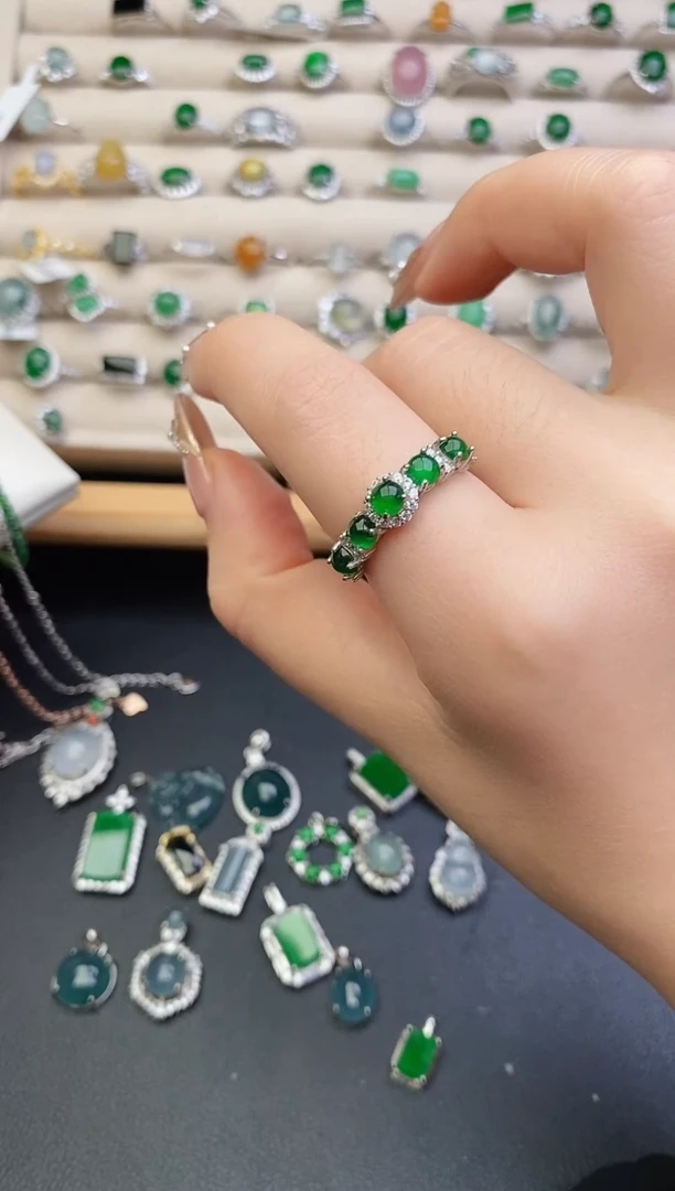 银S925镶嵌戒指翡翠0