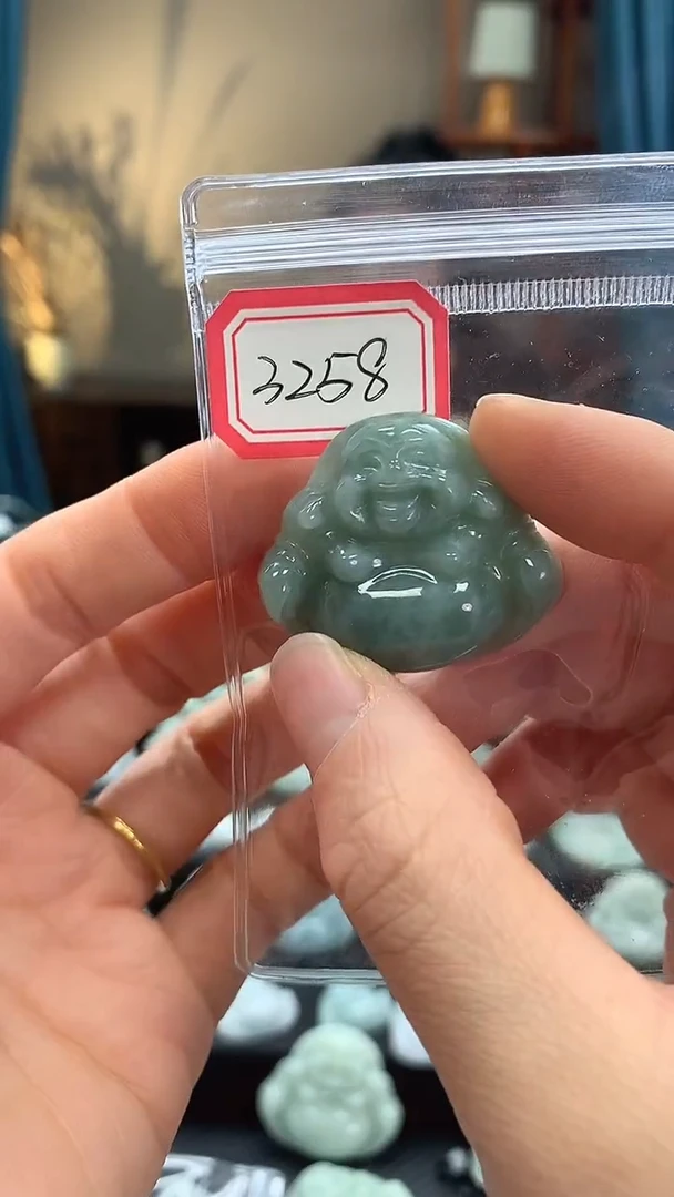 颈饰未镶嵌翡翠佛公3258