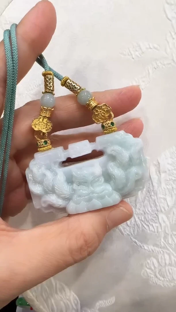 颈饰未镶嵌翡翠国风