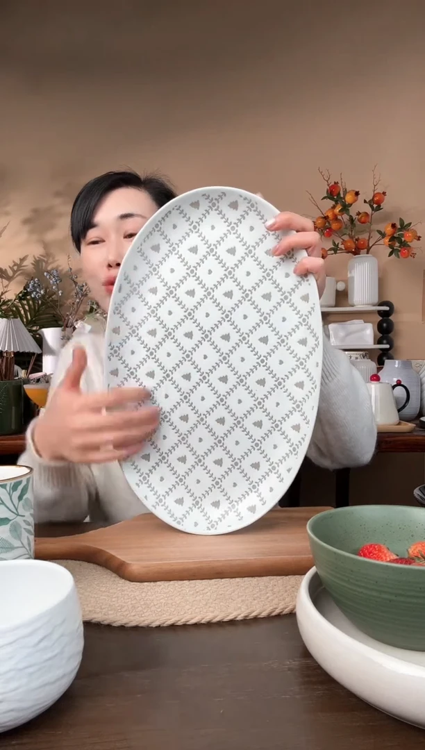 【闪购商品】瓷片15英寸手绘大鱼盘微瑕