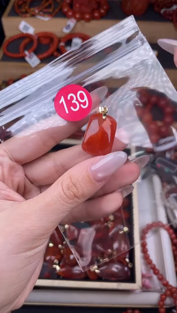 【闪购商品】南红玛瑙珠宝奇石未镶嵌139-