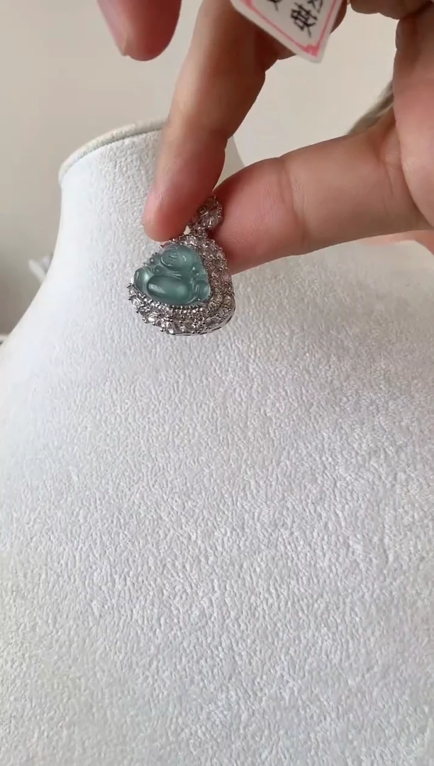 翡翠未镶嵌吊坠(不含链)佛公