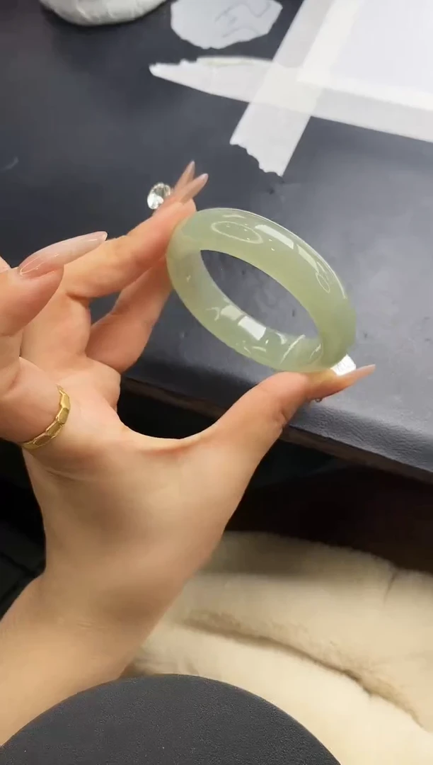 未镶嵌手镯石英质玉w91-DB49+