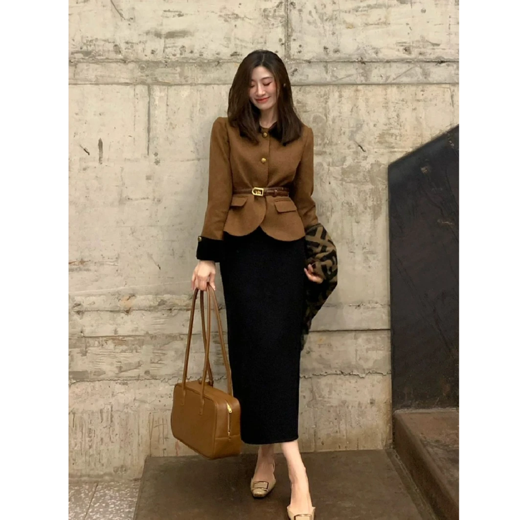 〈纪朵研〉1352套装裙咖色小香风外套半身裙高级感小洋装两件套春秋