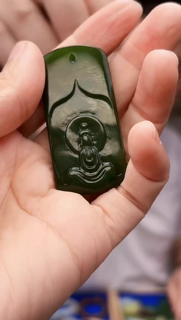 和田玉未镶嵌挂件拍一发一