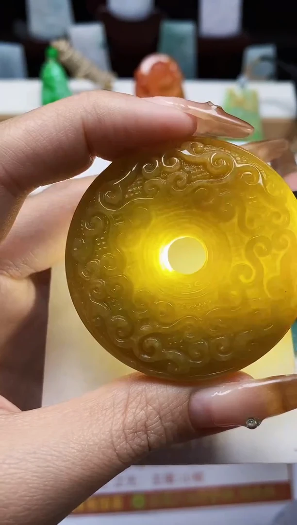 颈饰未镶嵌翡翠1
