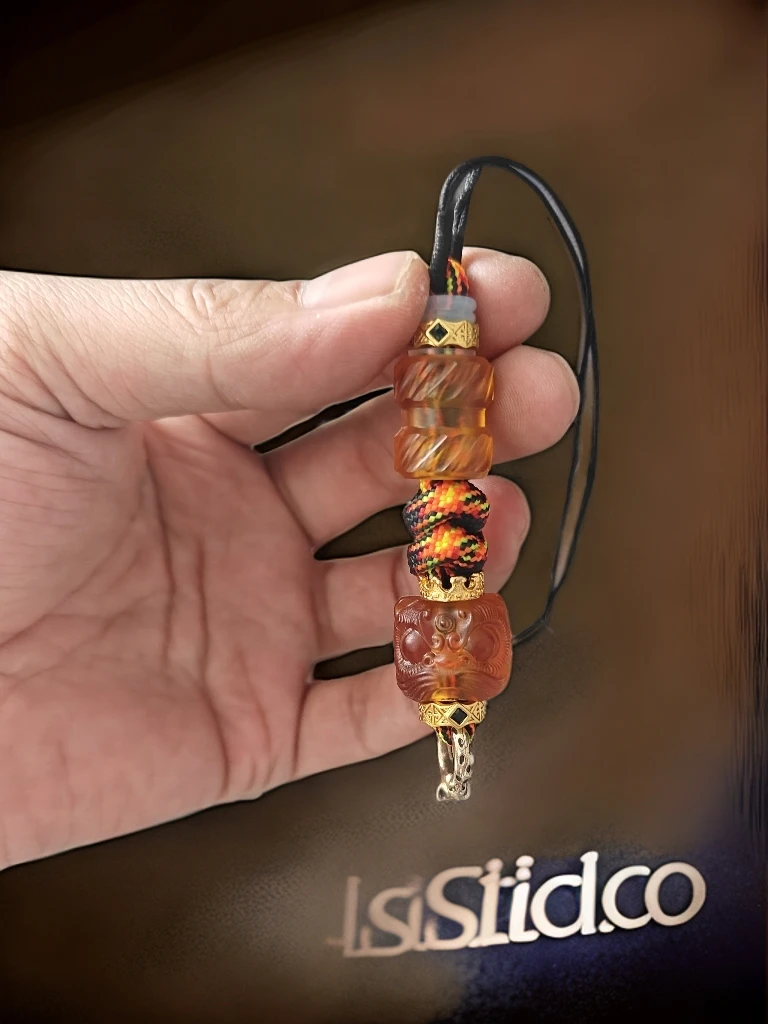 EDC【树脂琥珀色】成品手工编制精编推牌律动EDC刀坠