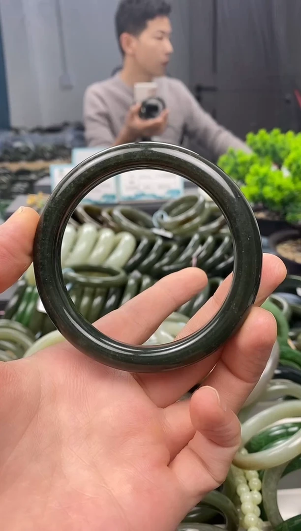 未镶嵌手镯和田玉63（11.7）