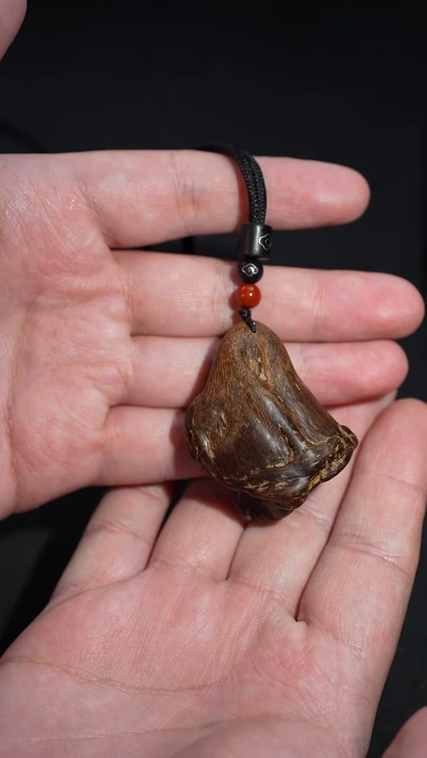 沉香沉香碎屑天然野生     金三角沉水牛蹄香  17.1克