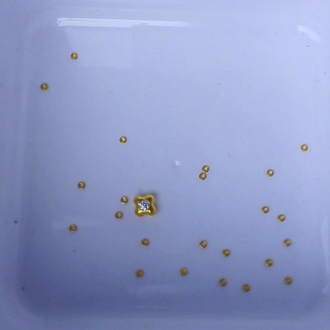 黄金足金小金 豆