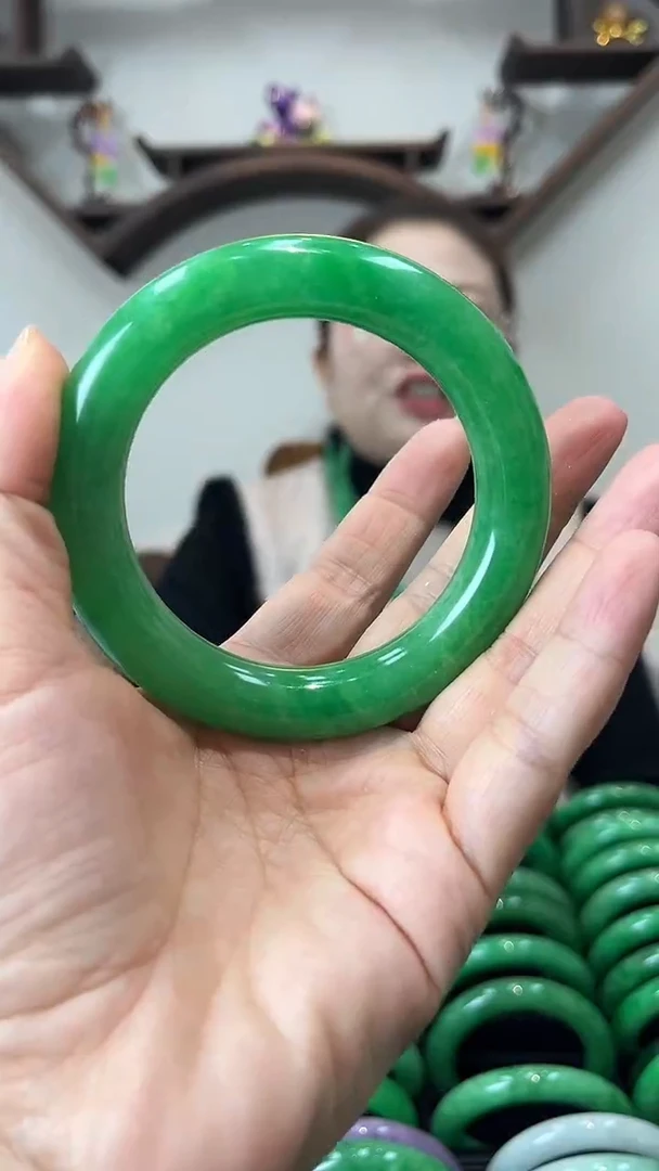 【闪购商品】砖雕a17 圈口58 独货手镯