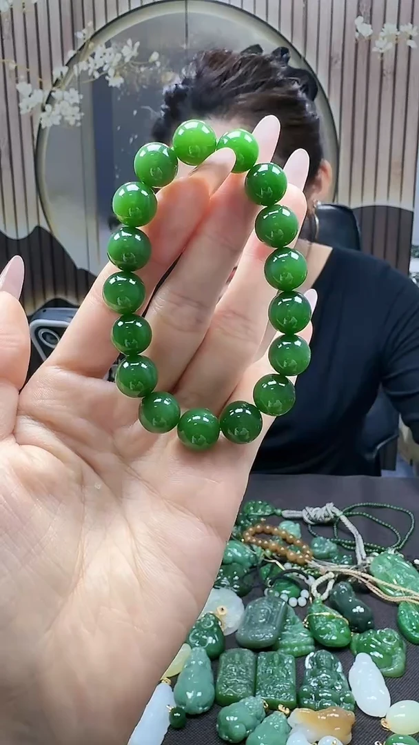 未镶嵌和田玉挂件12