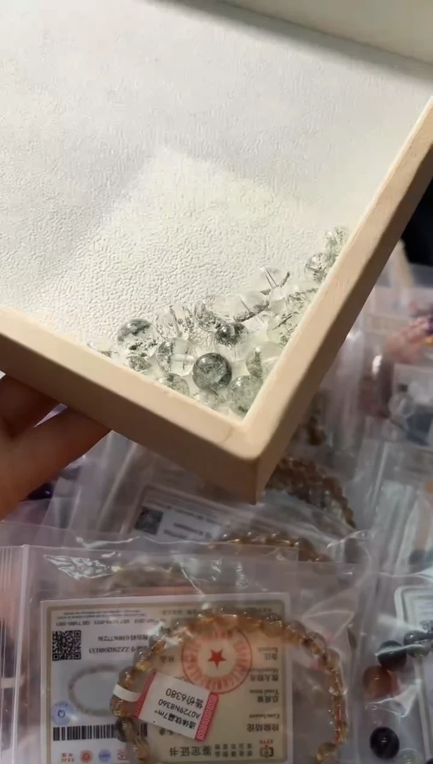 【闪购商品】水晶.未镶嵌224多样性发其一单株11+