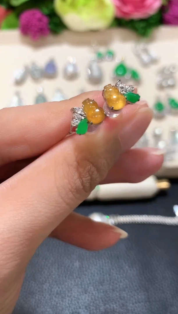 翡翠18K金镶嵌耳饰b57