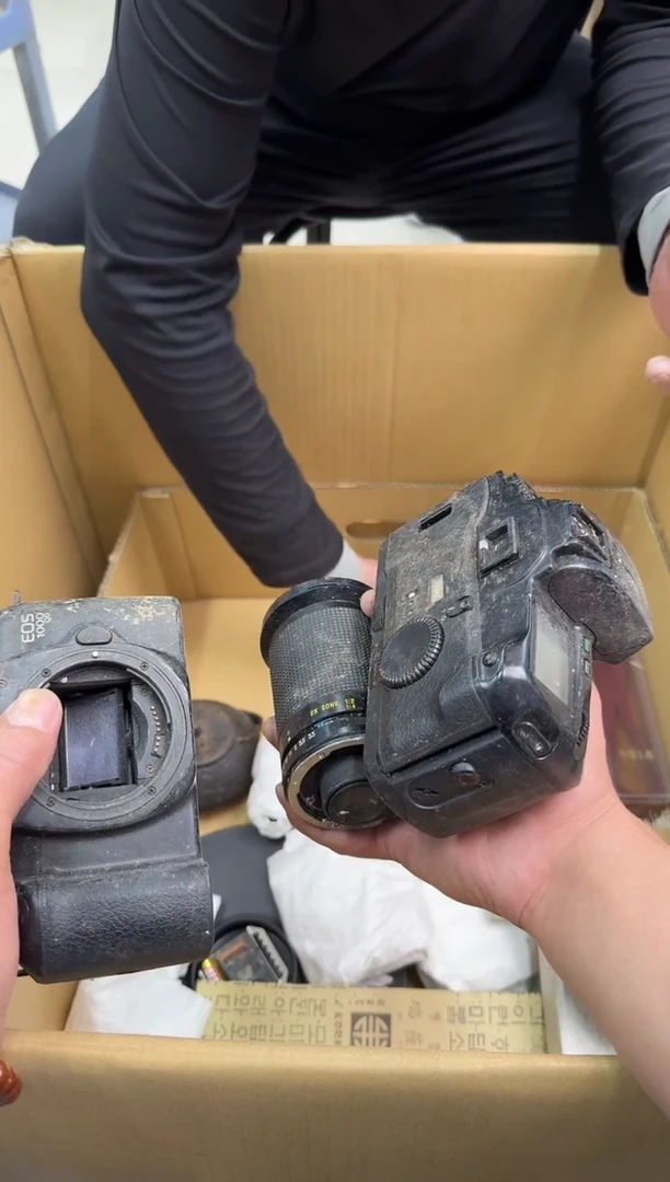 瓷片小穆直播间的物品321