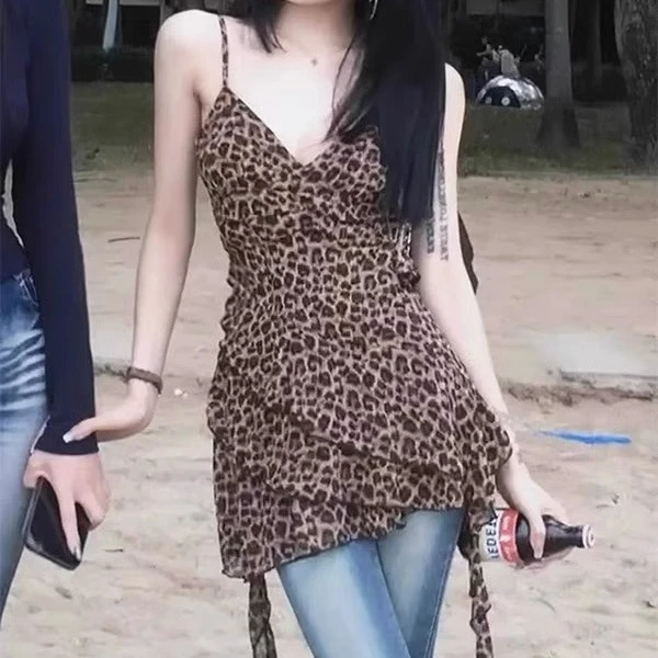豹纹短裙不规则荷叶边飘带吊带连衣裙女夏季度假海边沙滩无袖裙子