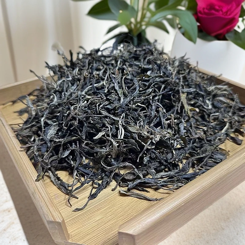 【文乃村茶王单株】2023年·头春头采·普洱生茶散料