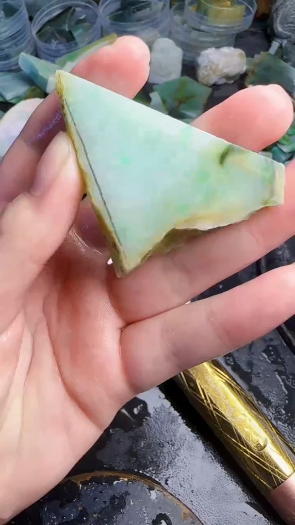 未镶嵌挂件翡翠天然翡翠013