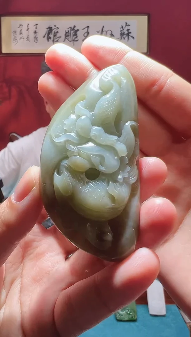 和田玉未镶嵌吊坠(不含链)1