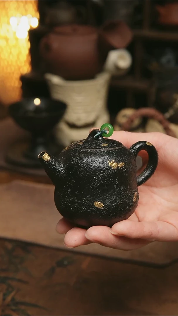 紫砂全手工黑金茶壶100毫升