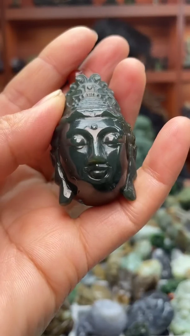 未镶嵌和田玉把件1