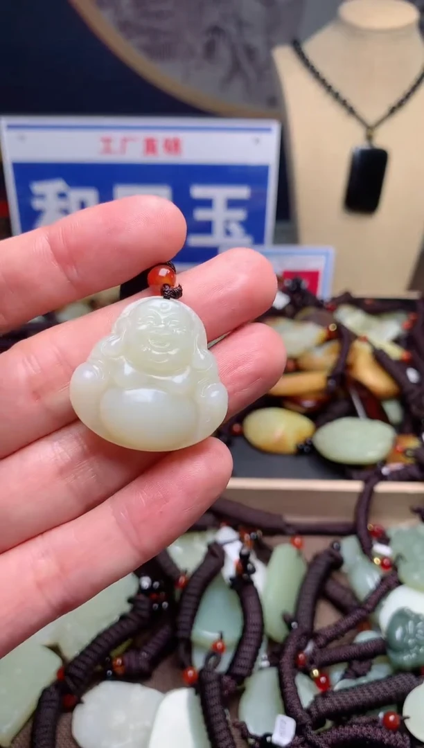 【闪购商品】和田玉颈饰未镶嵌1