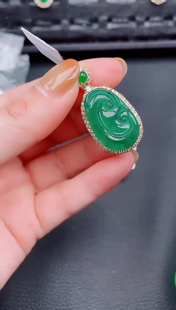 【闪购商品】翡翠颈饰银S925镶嵌天然a货翡翠354