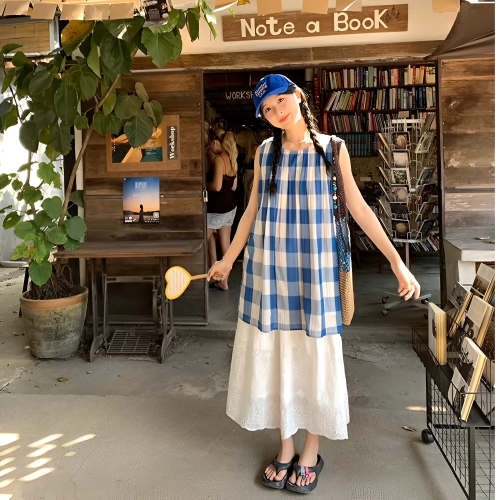 宽松连衣裙气质小个子时尚夏季小众韩版休闲设计感吊带裙显瘦白色