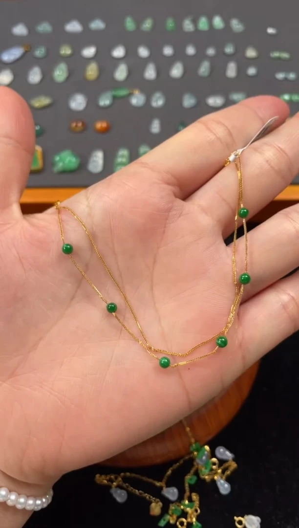 套链18K金镶嵌翡翠一个JK602