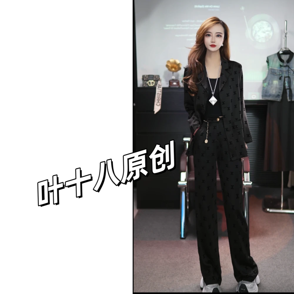 黑色醋酸西服套装女25春夏季高级垂感印花西装阔腿裤三件套
