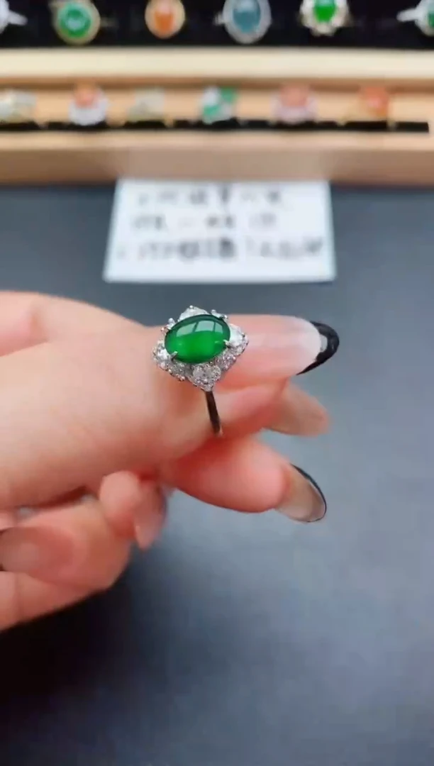 银S925镶嵌戒指翡翠960