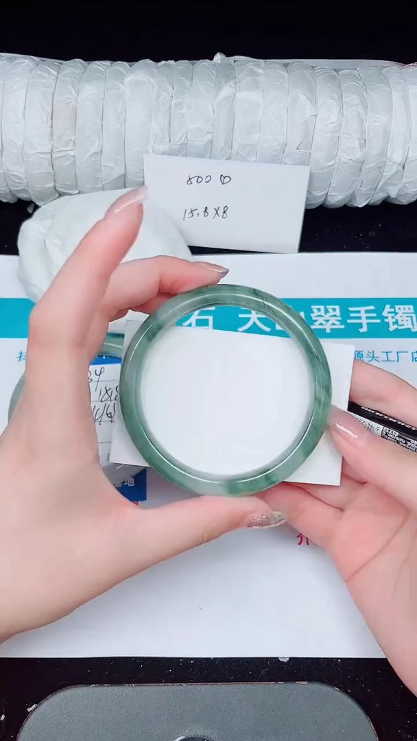 未镶嵌手镯石英质玉35-62/63