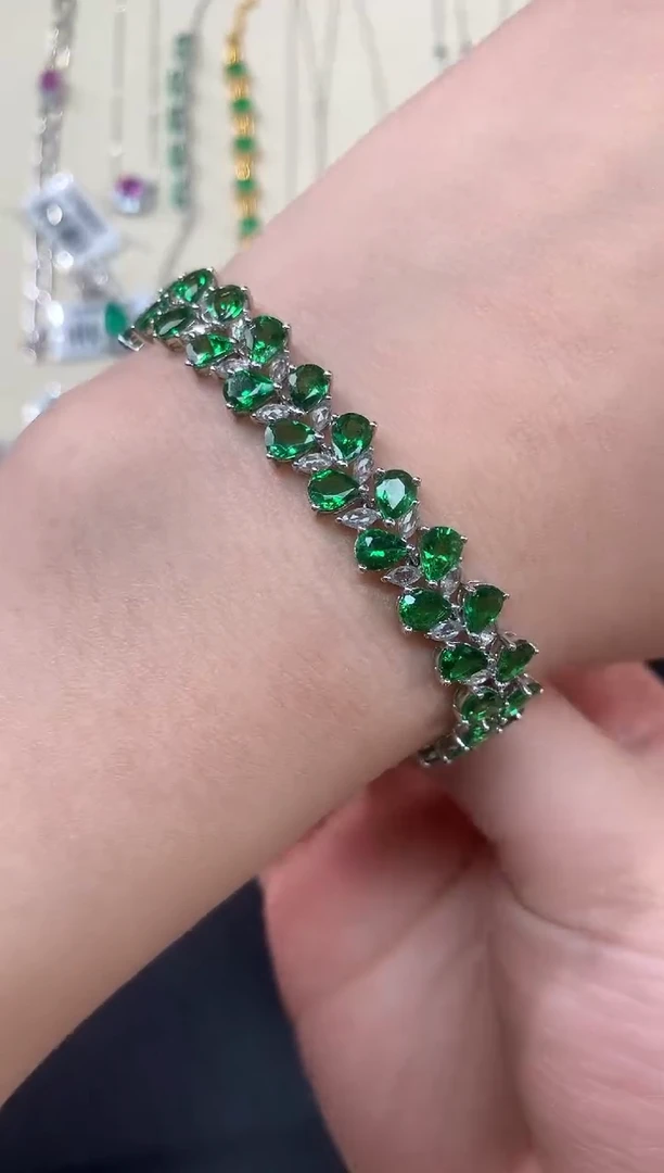 【闪购商品】石榴石（沙弗莱）手链18K金镶嵌A195|25000